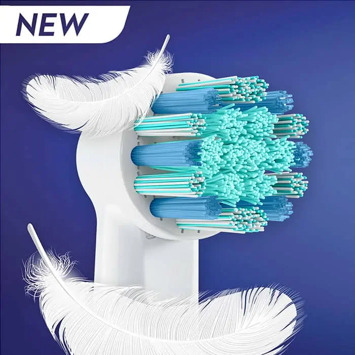 Extra mäkké a na koncoch zaoblené vlákna náhradných hlavíc Oral-B Frozen pri čistení nedráždia ďasná