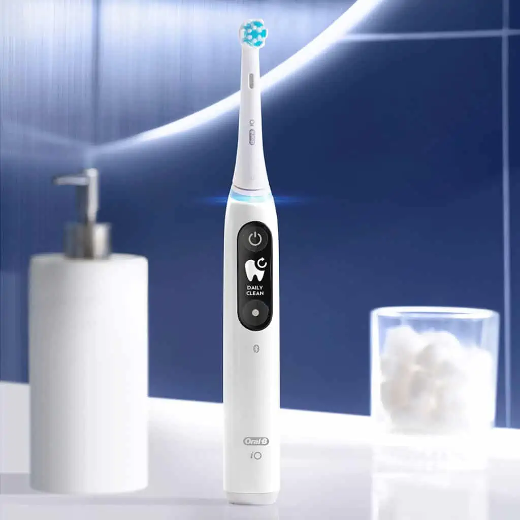 Modely kefiek Oral-B iO Series 6 využívajú umelú inteligenciu