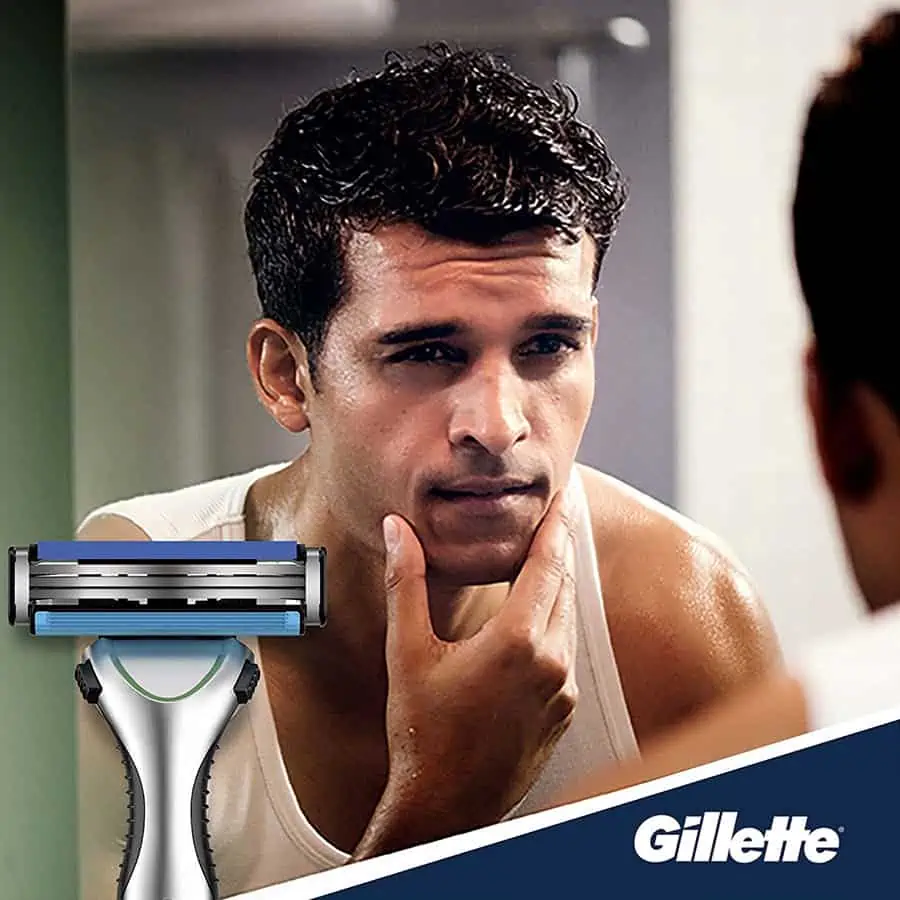 Rozdiel medzi strojčekom Gillette Sensor 3 Sensitive a Gillette MACH 3 pozná najmä citlivá pleť